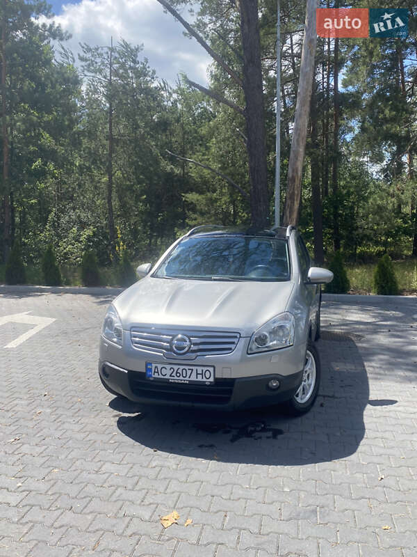 Внедорожник / Кроссовер Nissan Qashqai+2 2010 в Маневичах
