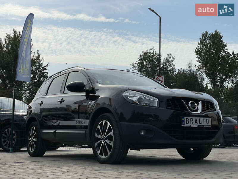 Позашляховик / Кросовер Nissan Qashqai+2 2012 в Бердичеві фото 11 Позашляховик / Кросовер Nissan Qashqai+2 2012 в Бердичеві