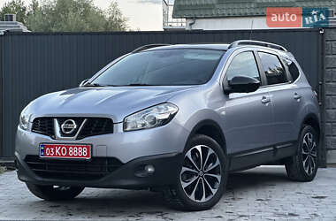 Позашляховик / Кросовер Nissan Qashqai+2 2013 в 