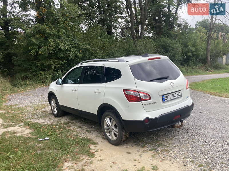 Внедорожник / Кроссовер Nissan Qashqai+2 2011 в Львове