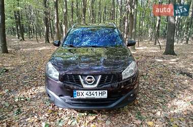 Внедорожник / Кроссовер Nissan Qashqai+2 2010 в Полонном