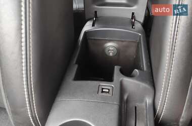 Позашляховик / Кросовер Nissan Qashqai+2 2013 в 