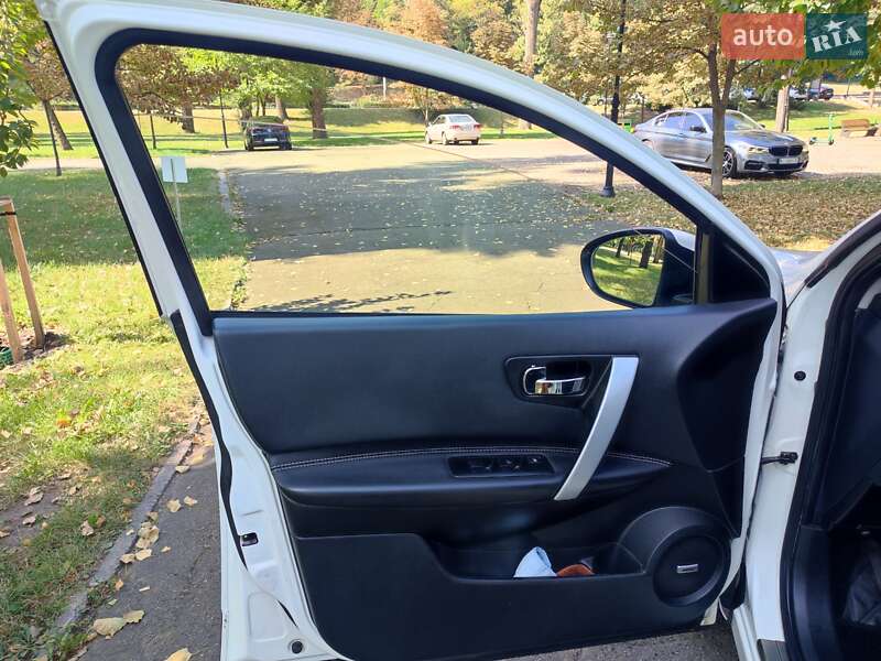 Внедорожник / Кроссовер Nissan Qashqai+2 2010 в Звенигородке фото 36 Внедорожник / Кроссовер Nissan Qashqai+2 2010 в Звенигородке