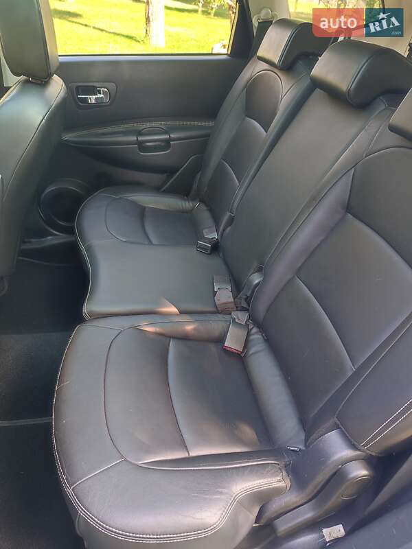 Внедорожник / Кроссовер Nissan Qashqai+2 2010 в Звенигородке фото 46 Внедорожник / Кроссовер Nissan Qashqai+2 2010 в Звенигородке