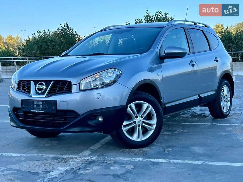 Внедорожник / Кроссовер Nissan Qashqai+2 2012 в Киеве
