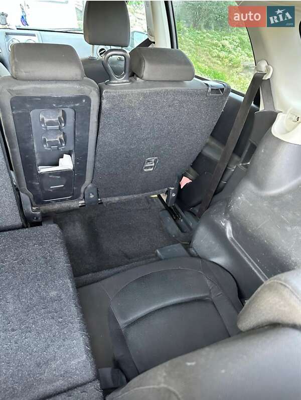 Внедорожник / Кроссовер Nissan Qashqai+2 2010 в Виннице