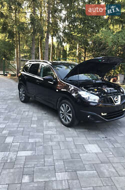 Nissan Qashqai+2 2012