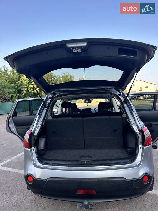Позашляховик / Кросовер Nissan Qashqai+2 2010 в Дубні