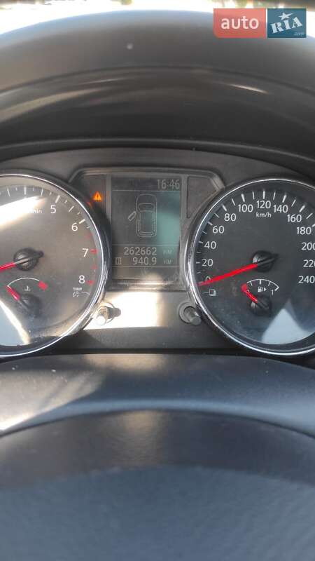 Внедорожник / Кроссовер Nissan Qashqai+2 2012 в Черновцах