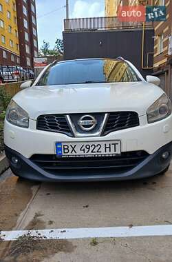 Внедорожник / Кроссовер Nissan Qashqai+2 2012 в Хмельницком