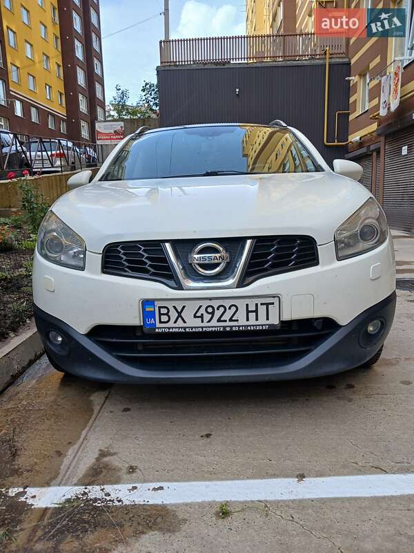 Nissan Qashqai+2 2012