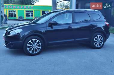 Внедорожник / Кроссовер Nissan Qashqai+2 2012 в 