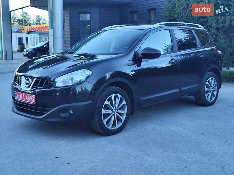 Внедорожник / Кроссовер Nissan Qashqai+2 2012 в 