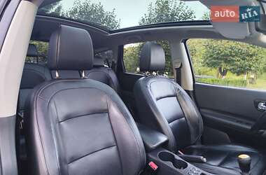 Внедорожник / Кроссовер Nissan Qashqai+2 2012 в 