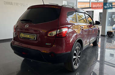 Внедорожник / Кроссовер Nissan Qashqai+2 2011 в 