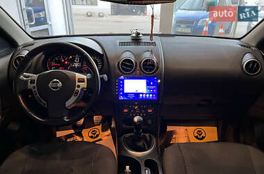 Внедорожник / Кроссовер Nissan Qashqai+2 2011 в 