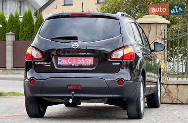 Внедорожник / Кроссовер Nissan Qashqai+2 2012 в 