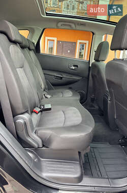 Внедорожник / Кроссовер Nissan Qashqai+2 2012 в 