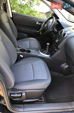Внедорожник / Кроссовер Nissan Qashqai+2 2009 в 