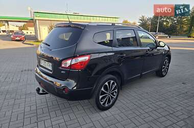 Внедорожник / Кроссовер Nissan Qashqai+2 2012 в 