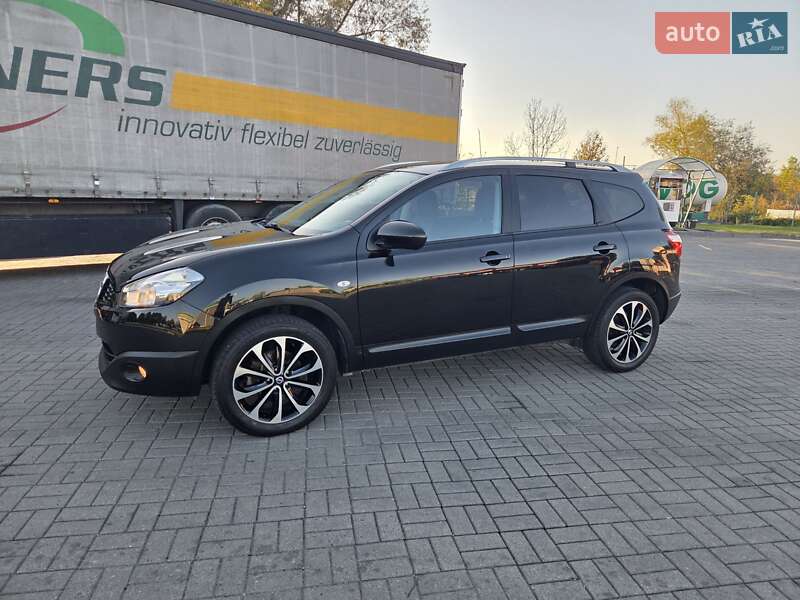 Nissan Qashqai+2 2012