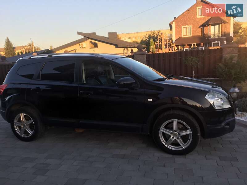 Внедорожник / Кроссовер Nissan Qashqai+2 2009 в Яворове