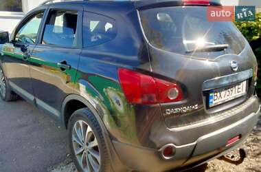 Внедорожник / Кроссовер Nissan Qashqai+2 2009 в 