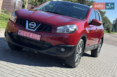 Внедорожник / Кроссовер Nissan Qashqai+2 2012 в Рожище