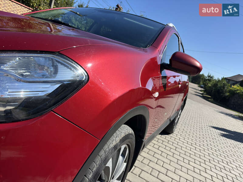 Внедорожник / Кроссовер Nissan Qashqai+2 2012 в Рожище