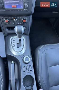 Внедорожник / Кроссовер Nissan Qashqai+2 2011 в 