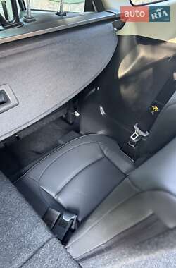 Внедорожник / Кроссовер Nissan Qashqai+2 2011 в 