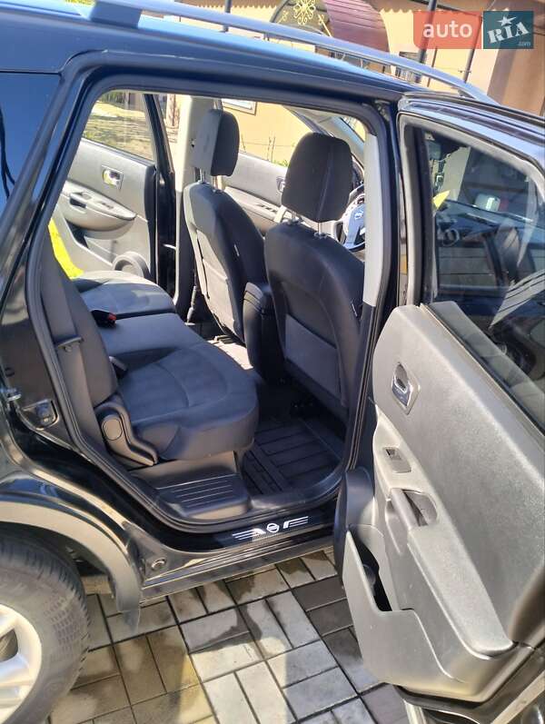 Внедорожник / Кроссовер Nissan Qashqai+2 2010 в Днепре