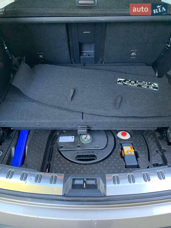 Внедорожник / Кроссовер Nissan Qashqai+2 2013 в Тернополе фото 28 Внедорожник / Кроссовер Nissan Qashqai+2 2013 в Тернополе
