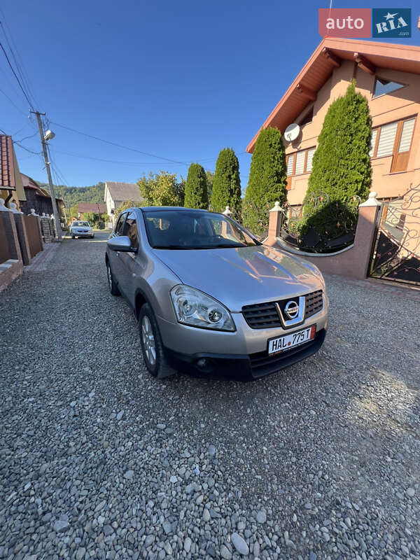 Nissan Qashqai+2 2008