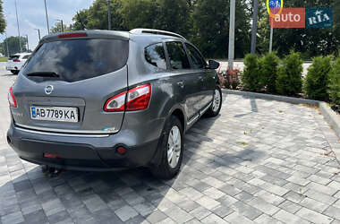 Позашляховик / Кросовер Nissan Qashqai+2 2011 в 