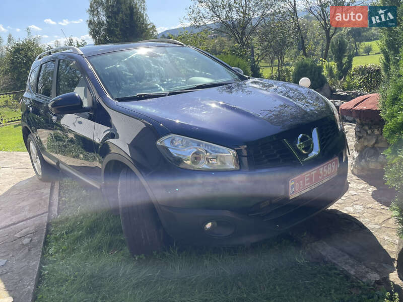 Внедорожник / Кроссовер Nissan Qashqai+2 2010 в Коломые