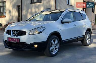 Внедорожник / Кроссовер Nissan Qashqai+2 2012 в 