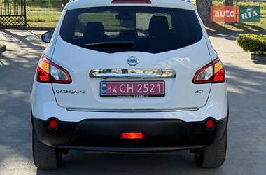 Внедорожник / Кроссовер Nissan Qashqai+2 2012 в 