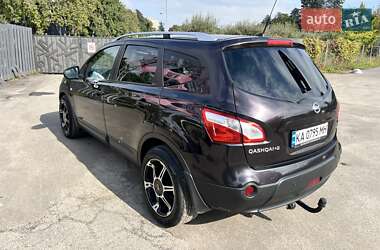 Внедорожник / Кроссовер Nissan Qashqai+2 2011 в 