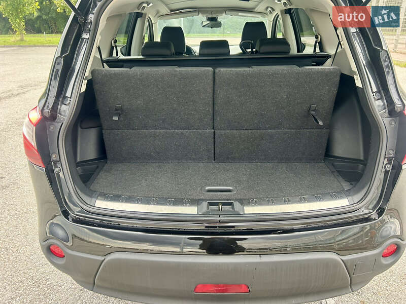 Внедорожник / Кроссовер Nissan Qashqai+2 2013 в Львове фото 14 Внедорожник / Кроссовер Nissan Qashqai+2 2013 в Львове