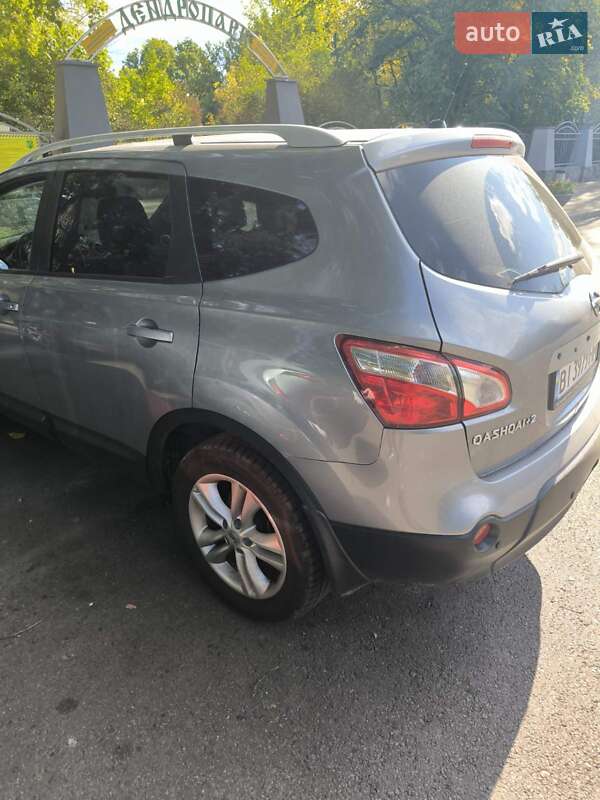 Позашляховик / Кросовер Nissan Qashqai+2 2012 в Полтаві