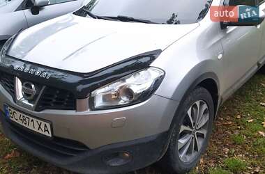 Внедорожник / Кроссовер Nissan Qashqai+2 2010 в Стрые