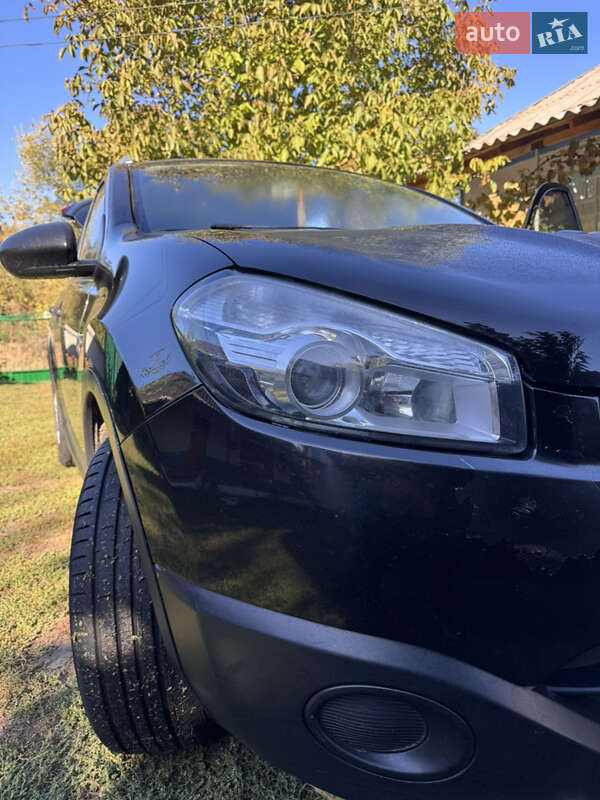 Внедорожник / Кроссовер Nissan Qashqai+2 2011 в Бершади фото 4 Внедорожник / Кроссовер Nissan Qashqai+2 2011 в Бершади