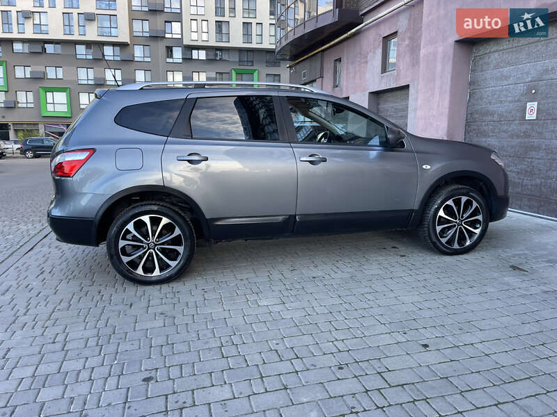 Позашляховик / Кросовер Nissan Qashqai+2 2010 в Львові фото 8 Позашляховик / Кросовер Nissan Qashqai+2 2010 в Львові