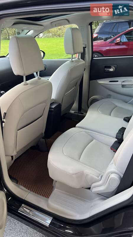 Внедорожник / Кроссовер Nissan Qashqai+2 2010 в Залещиках