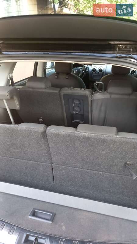 Позашляховик / Кросовер Nissan Qashqai+2 2011 в Кролевці