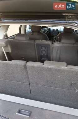 Внедорожник / Кроссовер Nissan Qashqai+2 2011 в 