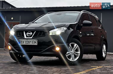 Nissan Qashqai+2 2011