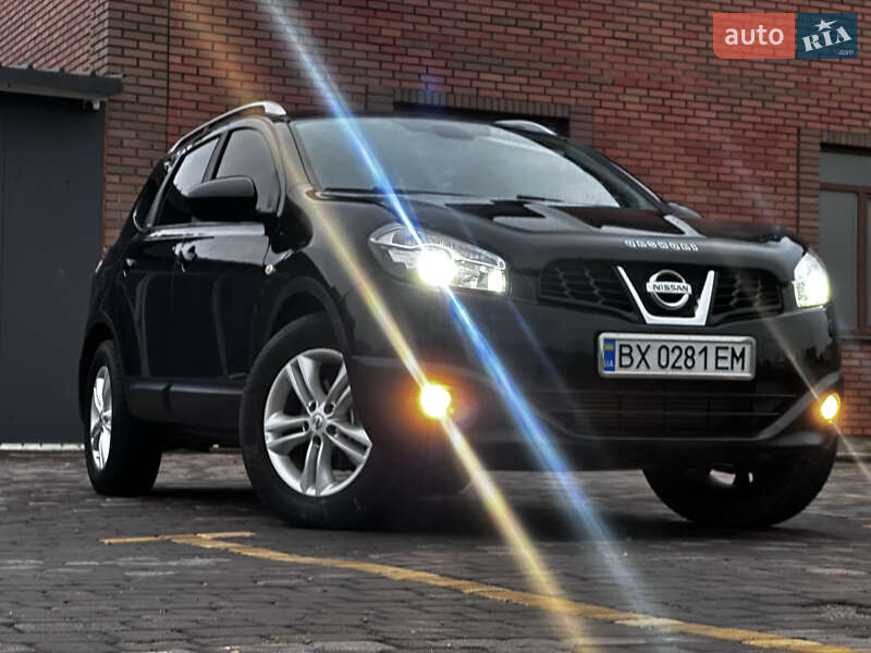 Внедорожник / Кроссовер Nissan Qashqai+2 2011 в Теофиполе фото 3 Внедорожник / Кроссовер Nissan Qashqai+2 2011 в Теофиполе