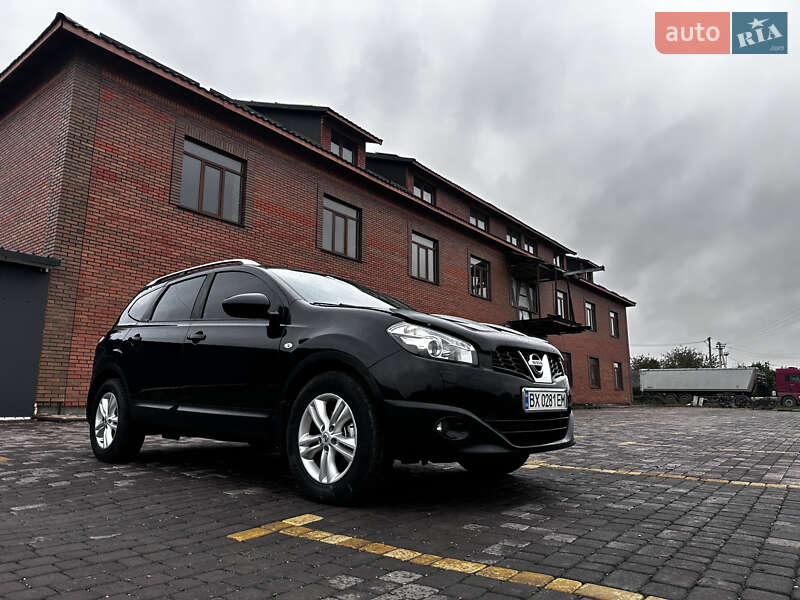 Внедорожник / Кроссовер Nissan Qashqai+2 2011 в Теофиполе фото 20 Внедорожник / Кроссовер Nissan Qashqai+2 2011 в Теофиполе